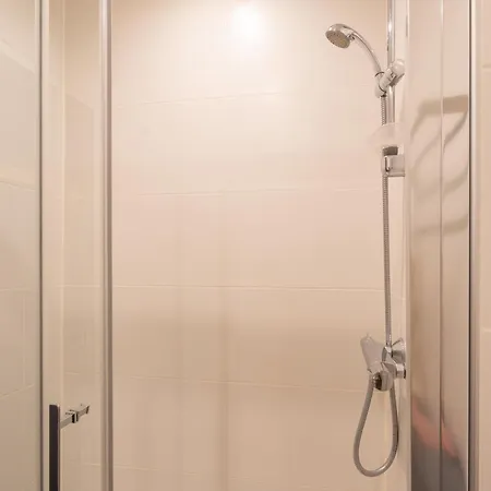 Neuf Apartment